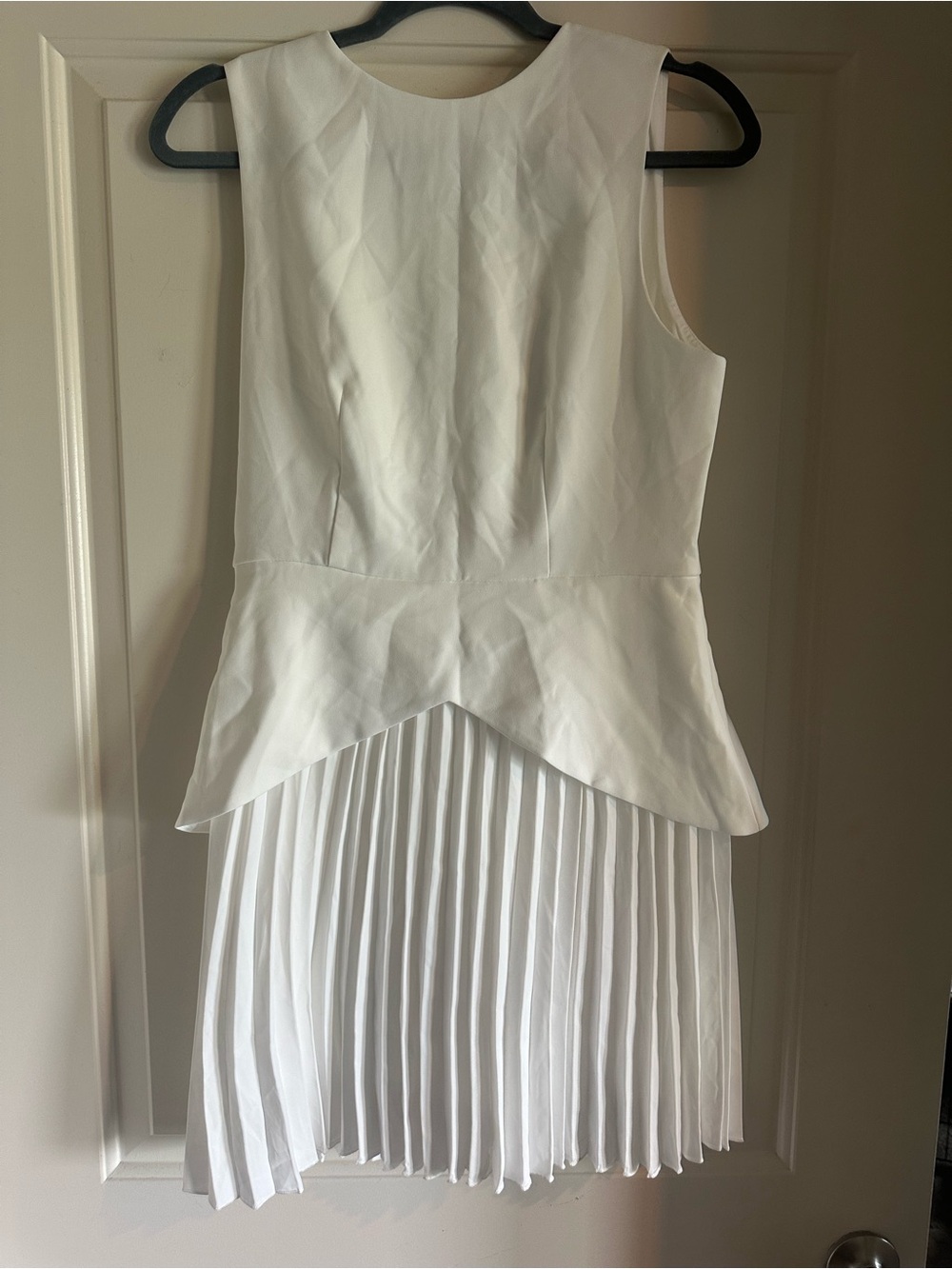 Commense Cream Sleeveless Pleated-Hem Mini Dress - Medium - Picture 2 of 4